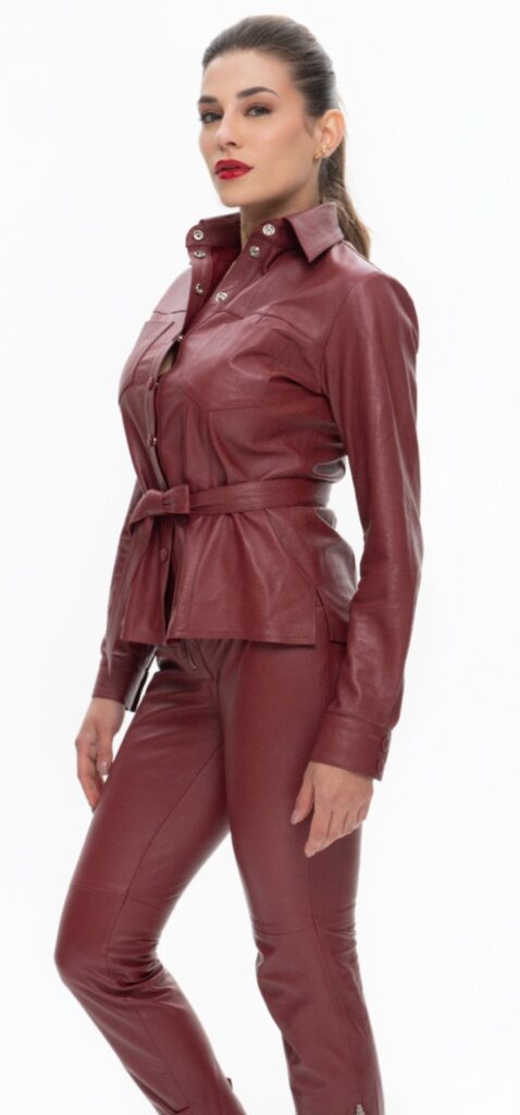 15367790470-camisa-couro-maya-blood-color-direito.jpeg