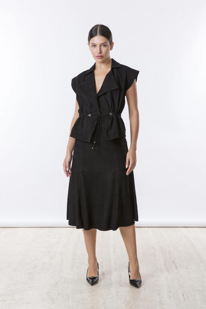 15504664888-15503787398-fernanda-sonda-aw26-1014-1-scaled-1.jpg